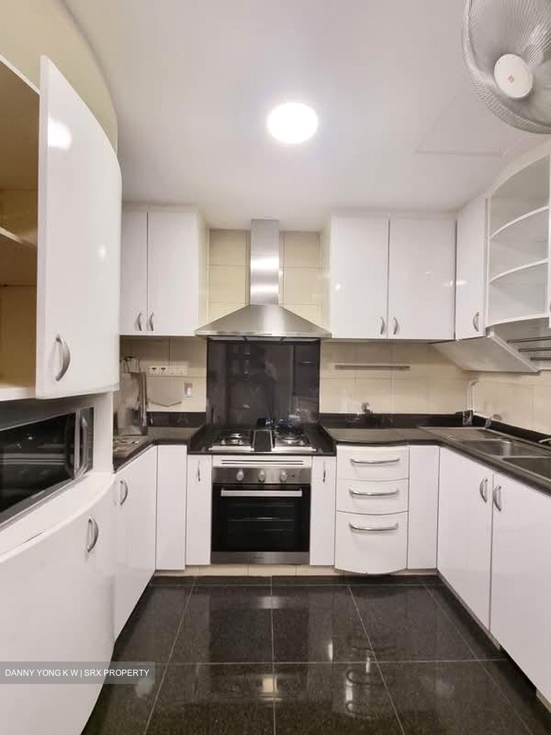 River Place (D3), Condominium #559571121